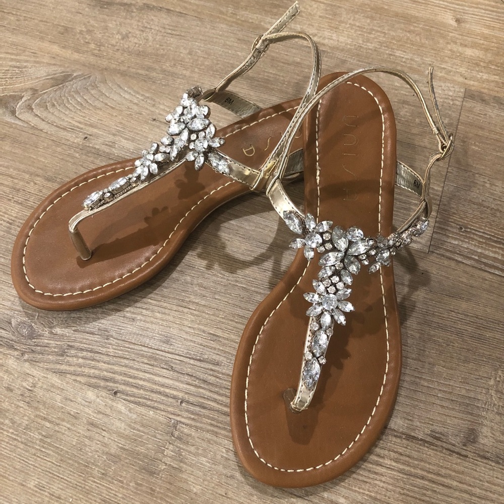 Women’s Unisa Sandal crystal and gold size 6